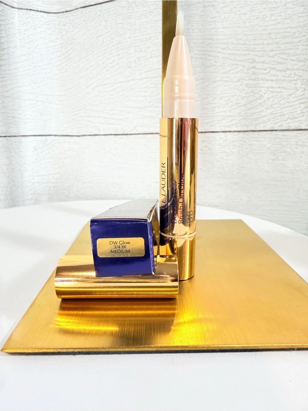 Estée Lauder Double Wear Brush-On Glow BB Highlighter Concealer 3/4W Medium Warm